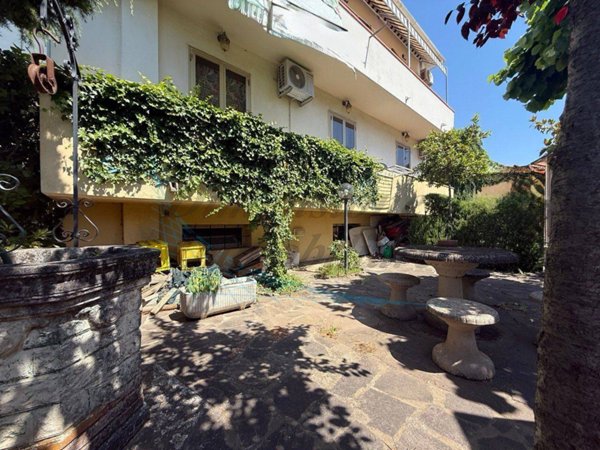 appartamento in vendita a Rosignano Marittimo in zona Rosignano Solvay