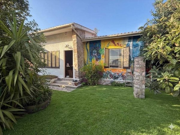 casa indipendente in vendita a Rosignano Marittimo in zona Rosignano Solvay