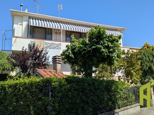 appartamento in vendita a Rosignano Marittimo in zona Rosignano Solvay