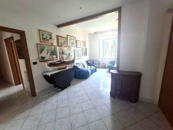 appartamento in vendita a Rosignano Marittimo in zona Vada