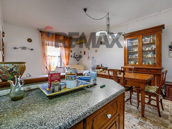 appartamento in vendita a Rosignano Marittimo in zona Nibbiaia