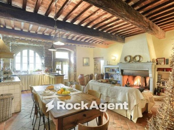 casa indipendente in vendita a Rosignano Marittimo in zona Castiglioncello