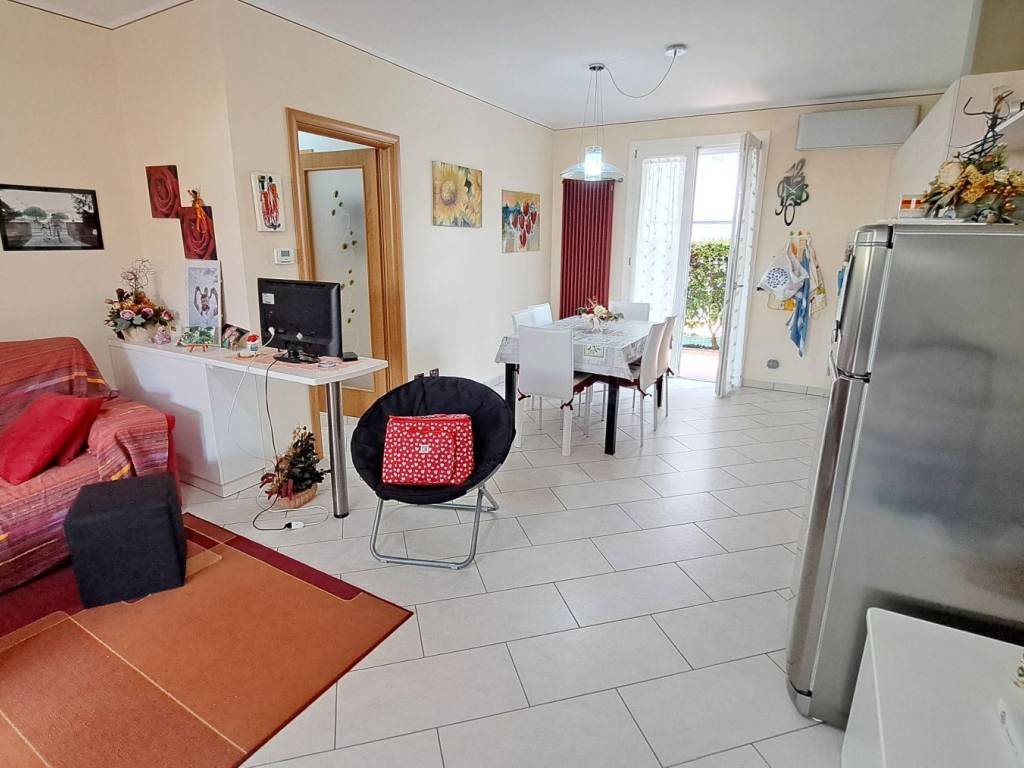 casa indipendente in vendita a Rosignano Marittimo in zona Rosignano Solvay