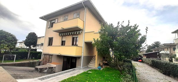appartamento in vendita a Rosignano Marittimo in zona Rosignano Solvay