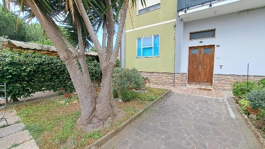 appartamento in vendita a Rosignano Marittimo in zona Rosignano Solvay