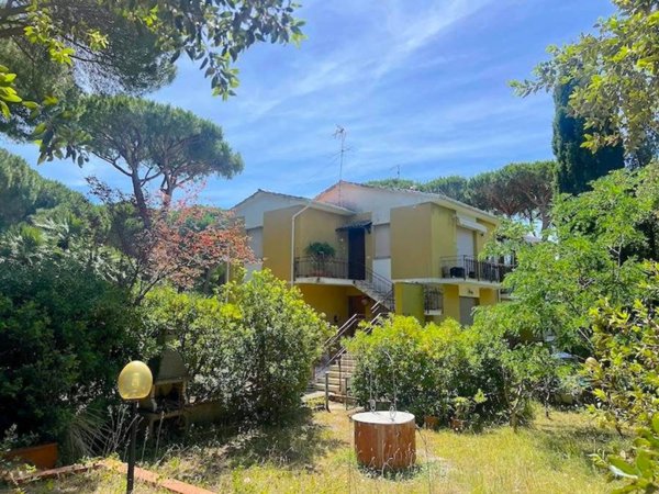 appartamento in vendita a Rosignano Marittimo in zona Castiglioncello