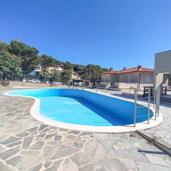 appartamento in vendita a Rosignano Marittimo in zona Castiglioncello