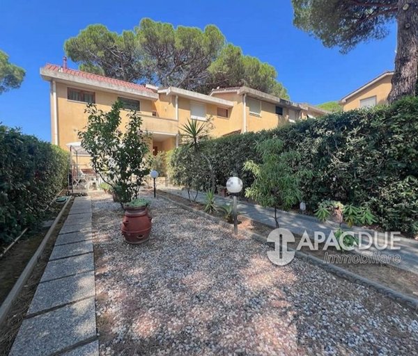 appartamento in vendita a Rosignano Marittimo in zona Castiglioncello