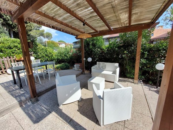 appartamento in vendita a Rosignano Marittimo in zona Castiglioncello