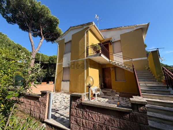 appartamento in vendita a Rosignano Marittimo in zona Castiglioncello