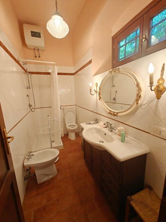 casa indipendente a Rosignano Marittimo in zona Castelnuovo della Misericordia
