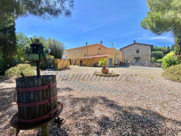 appartamento a Rosignano Marittimo in zona Castelnuovo della Misericordia
