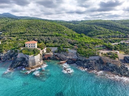 appartamento in vendita a Rosignano Marittimo in zona Castiglioncello