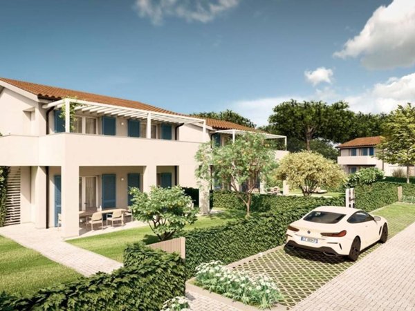 casa indipendente in vendita a Rosignano Marittimo in zona Vada