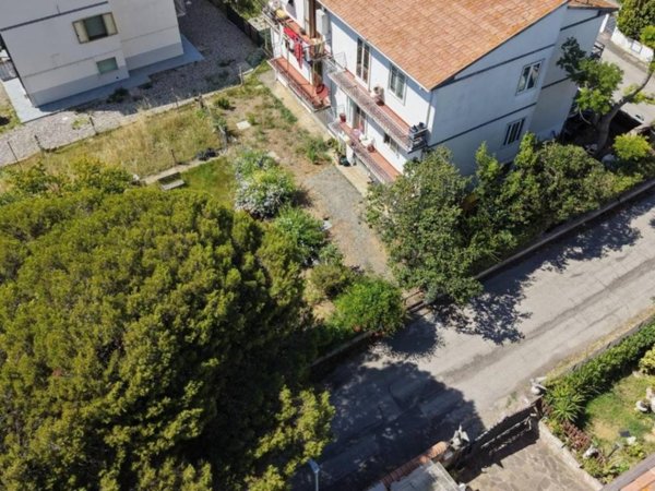 appartamento in vendita a Rosignano Marittimo in zona Vada