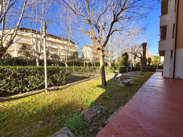 appartamento in vendita a Rosignano Marittimo in zona Vada