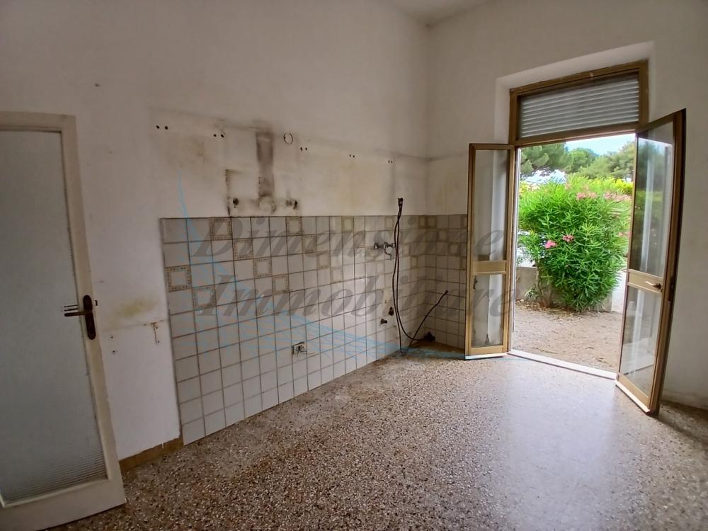 appartamento in vendita a Rosignano Marittimo in zona Vada
