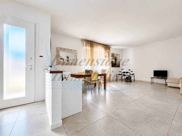casa indipendente in vendita a Rosignano Marittimo in zona Rosignano Solvay