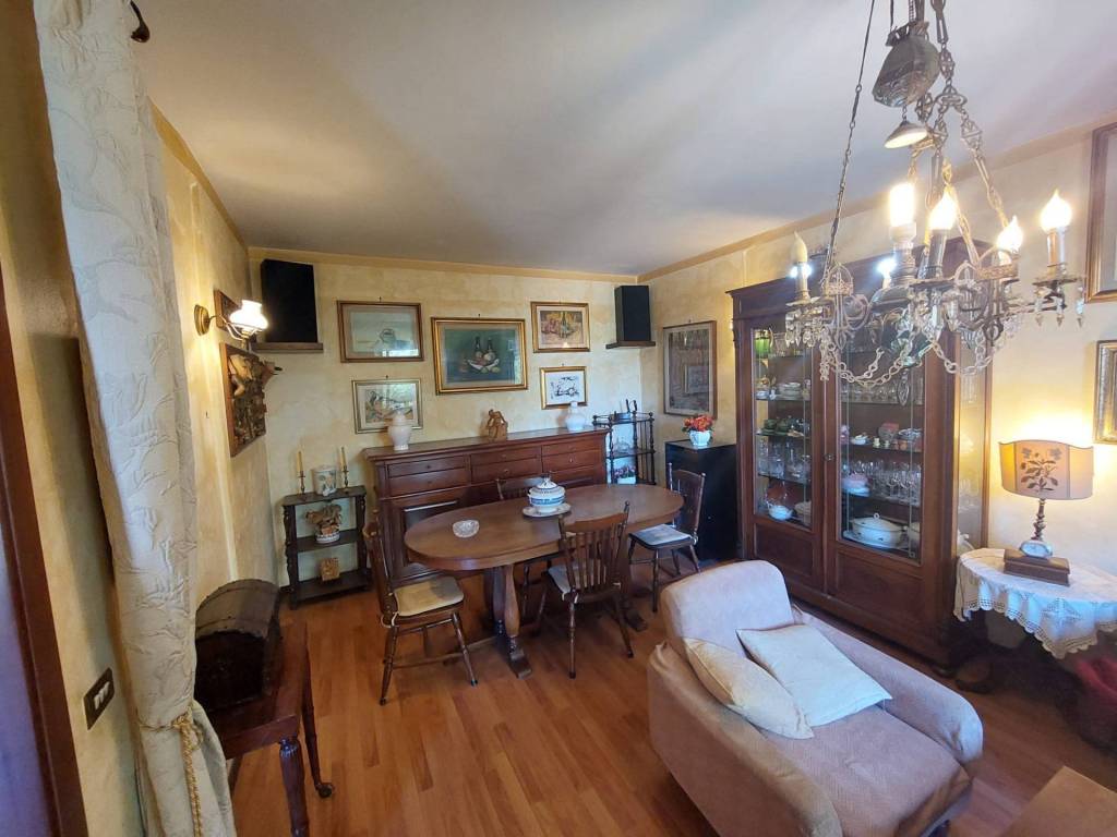 appartamento in vendita a Rosignano Marittimo in zona Rosignano Solvay