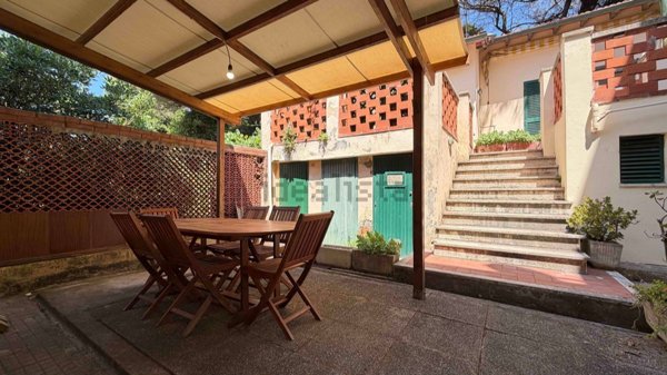 appartamento in vendita a Rosignano Marittimo in zona Castiglioncello