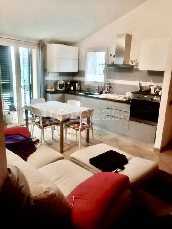 appartamento in vendita a Rosignano Marittimo in zona Rosignano Solvay