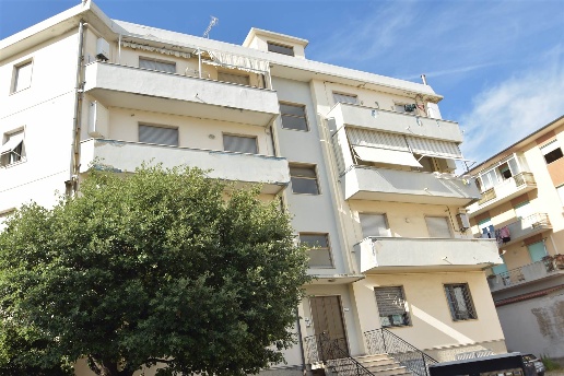 appartamento in vendita a Rosignano Marittimo in zona Rosignano Solvay