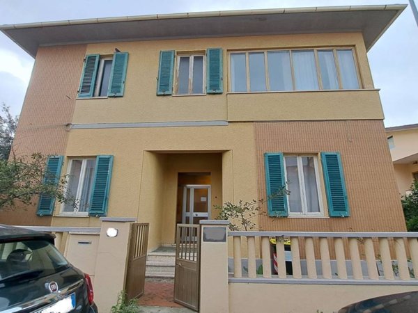 casa indipendente in vendita a Rosignano Marittimo in zona Rosignano Solvay