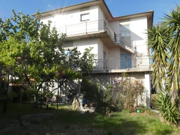 casa indipendente in vendita a Rosignano Marittimo in zona Rosignano Solvay