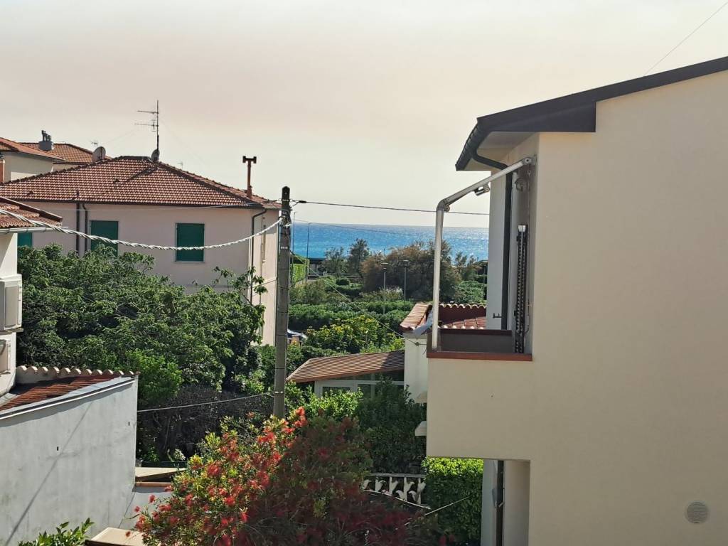 appartamento in vendita a Rosignano Marittimo in zona Rosignano Solvay