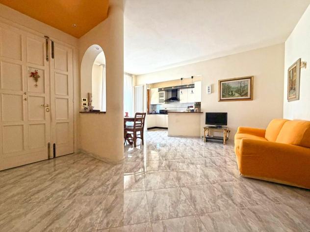 appartamento in vendita a Rosignano Marittimo in zona Vada