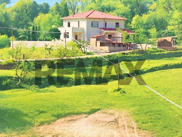 casa indipendente a Rosignano Marittimo in zona Castelnuovo della Misericordia