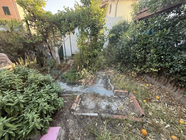 appartamento in vendita a Rosignano Marittimo in zona Rosignano Solvay