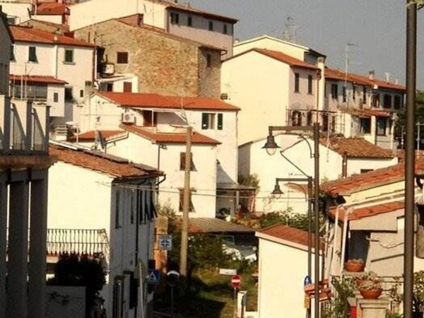 appartamento in vendita a Rosignano Marittimo in zona Gabbro