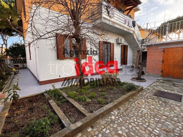 appartamento in vendita a Rosignano Marittimo in zona Rosignano Solvay