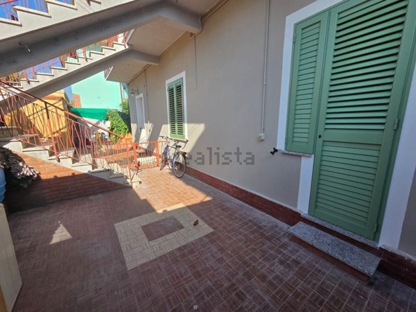 appartamento in vendita a Rosignano Marittimo in zona Vada