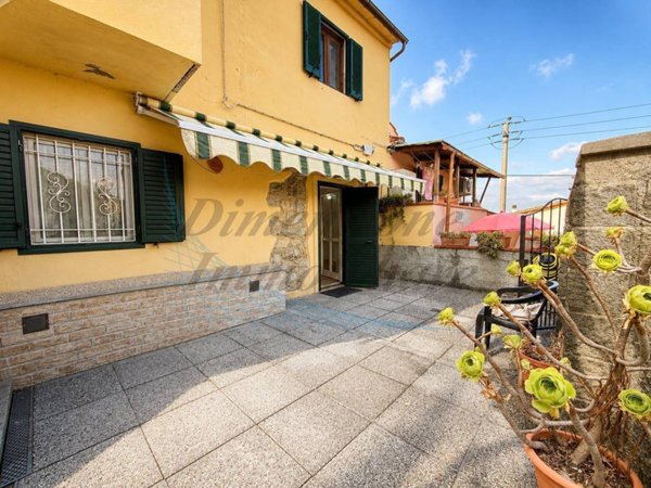 casa indipendente a Rosignano Marittimo in zona Castelnuovo della Misericordia