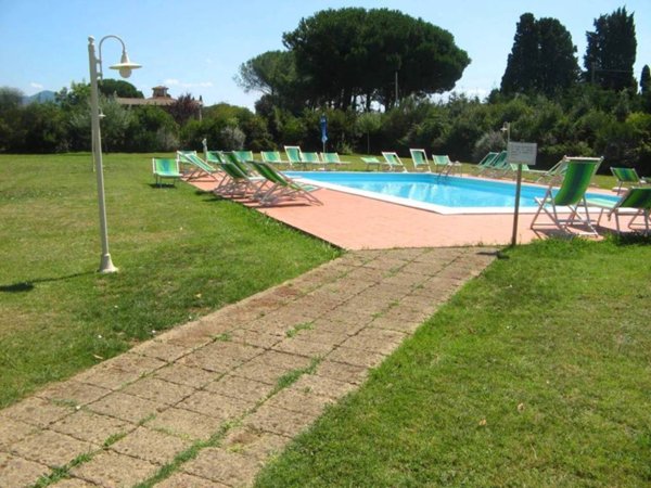 appartamento in vendita a Rosignano Marittimo in zona Vada
