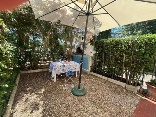 appartamento in vendita a Rosignano Marittimo in zona Vada