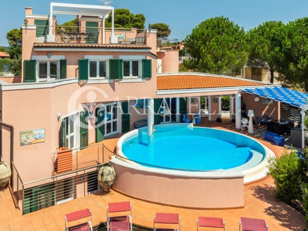 casa indipendente in vendita a Rosignano Marittimo in zona Castiglioncello