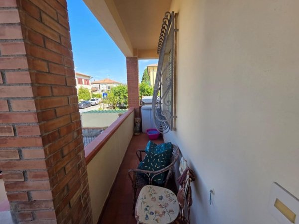 casa indipendente in vendita a Rosignano Marittimo in zona Vada