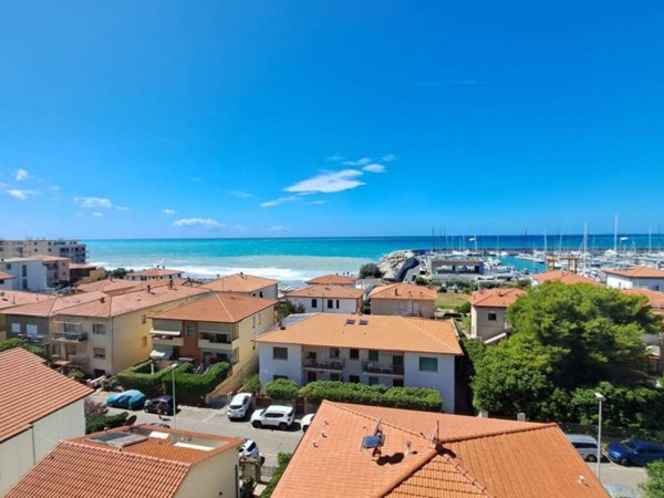 appartamento in vendita a Rosignano Marittimo in zona Rosignano Solvay