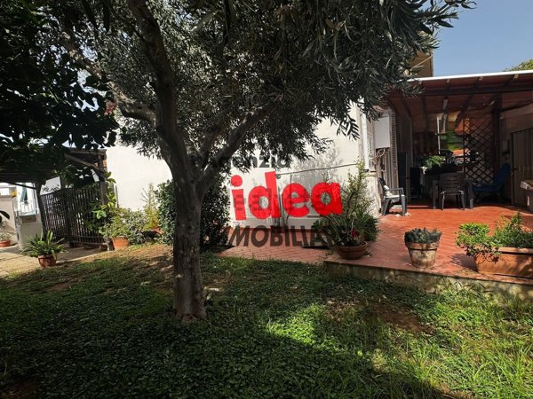 casa indipendente in vendita a Rosignano Marittimo in zona Rosignano Solvay