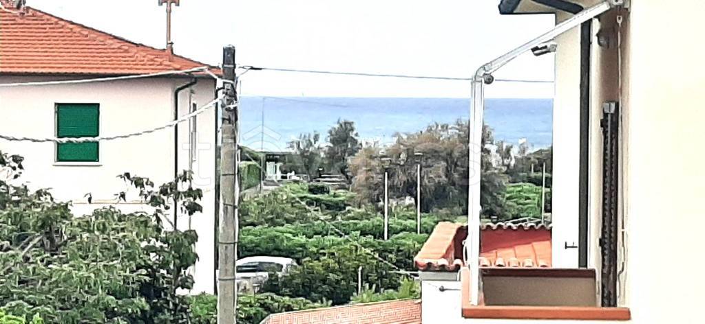 appartamento in vendita a Rosignano Marittimo in zona Rosignano Solvay