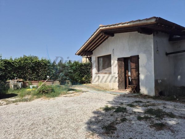 casa indipendente in vendita a Rosignano Marittimo