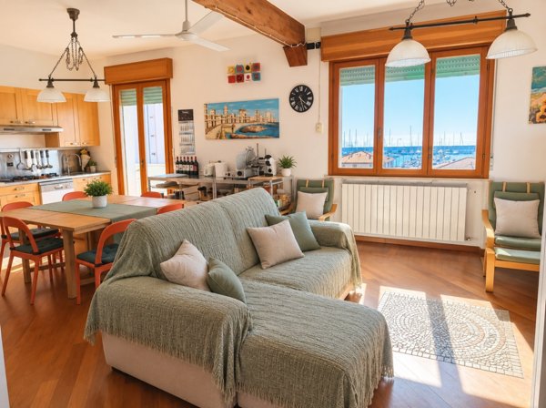 appartamento in vendita a Rosignano Marittimo in zona Castiglioncello