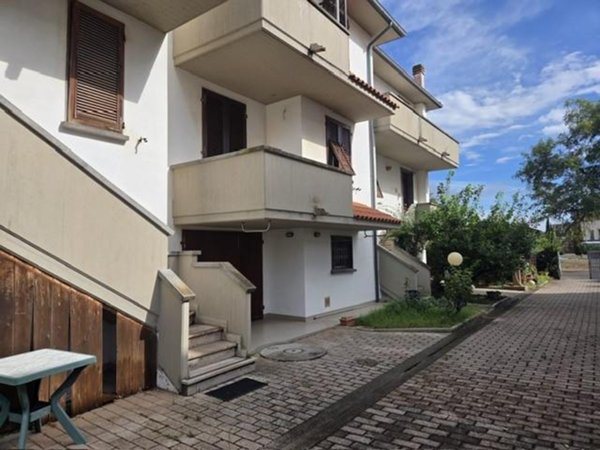 appartamento in vendita a Rosignano Marittimo in zona Vada