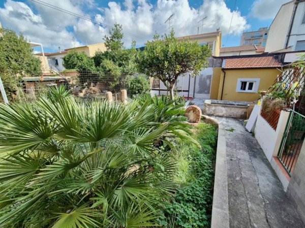 appartamento in vendita a Rosignano Marittimo in zona Rosignano Solvay
