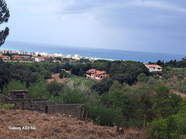 terreno agricolo a Rosignano Marittimo in zona Castelnuovo della Misericordia
