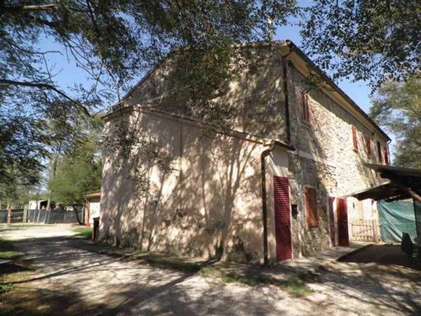 appartamento in vendita a Rosignano Marittimo in zona Vada