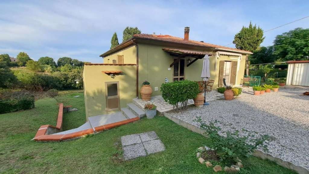 casa indipendente in vendita a Rosignano Marittimo